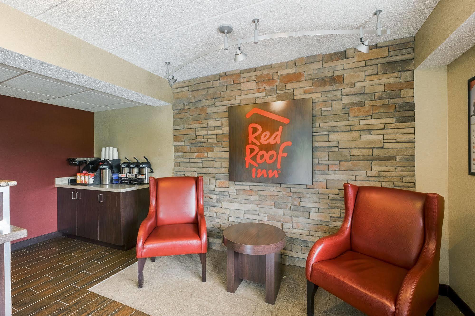 Red Roof Inn Detroit-Rochester Hills/ Auburn Hills Exterior foto